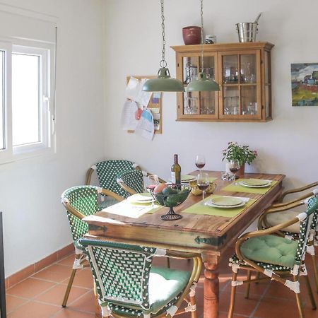 Nice Home In Canillas De Albaida With Wifi Eksteriør bilde