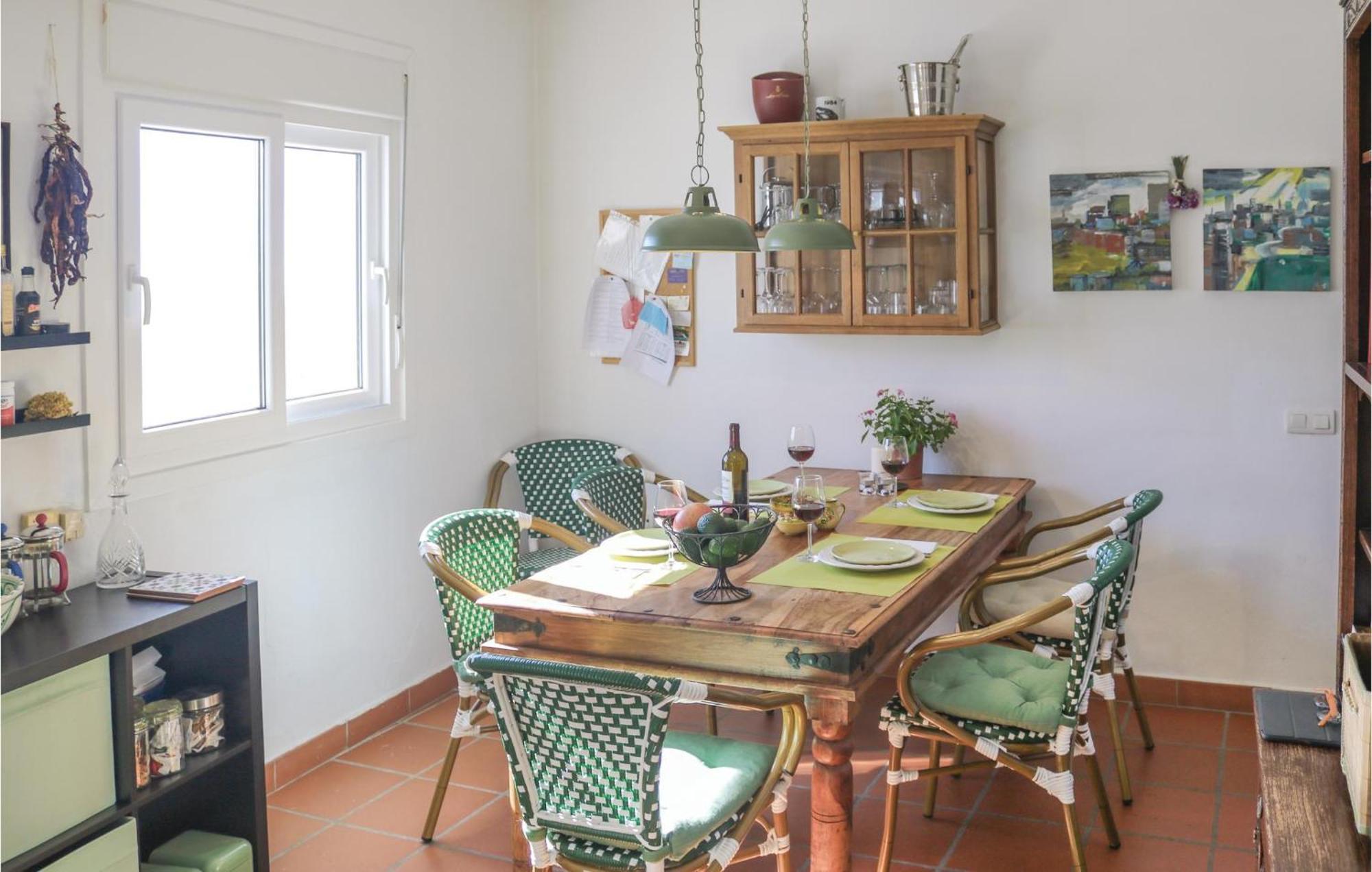 Nice Home In Canillas De Albaida With Wifi Eksteriør bilde